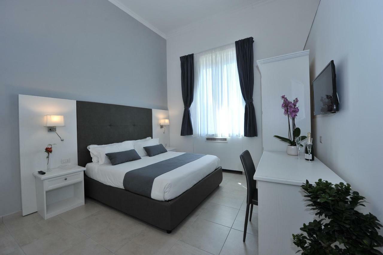 Sorrentobay Hotel Sant'Agnello Exterior photo
